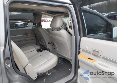 2008 Chrysler Aspen Limited z USA, uszkodzony, nr VIN 1A8HW58228F132571